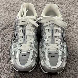 Nike Metallic Silver and White Athletic Shoes